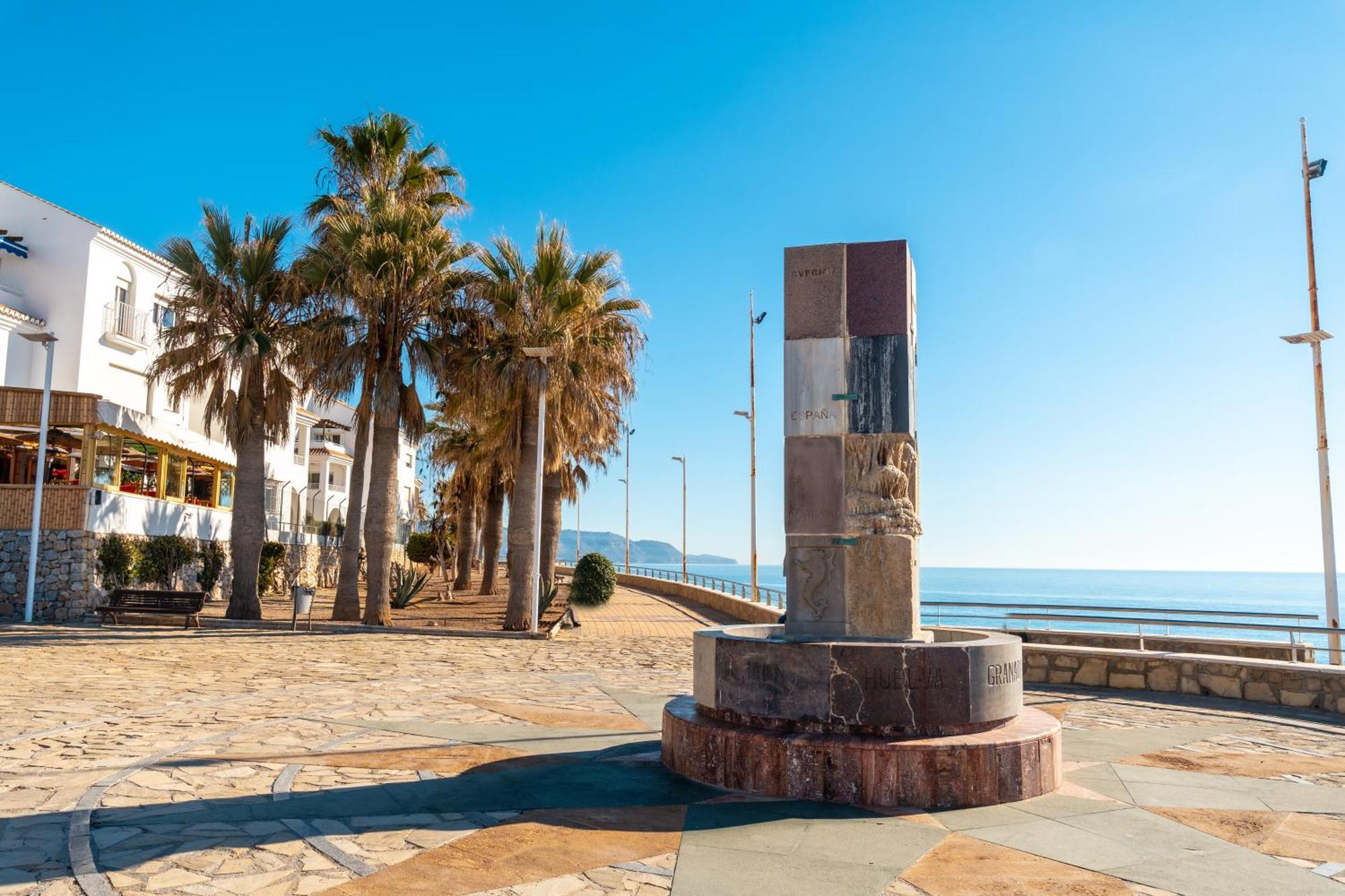 Apartamento En El Centro De Nerja Ngoại thất bức ảnh